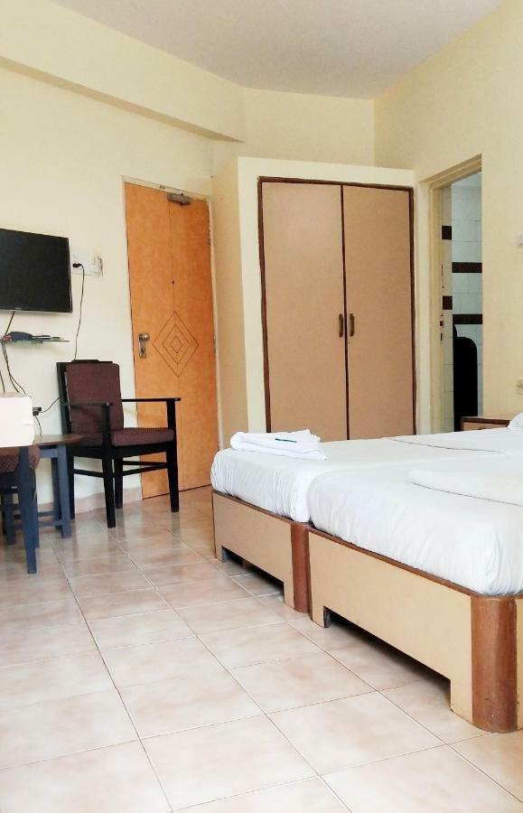 Amigo Plaza Hotell Colva Eksteriør bilde