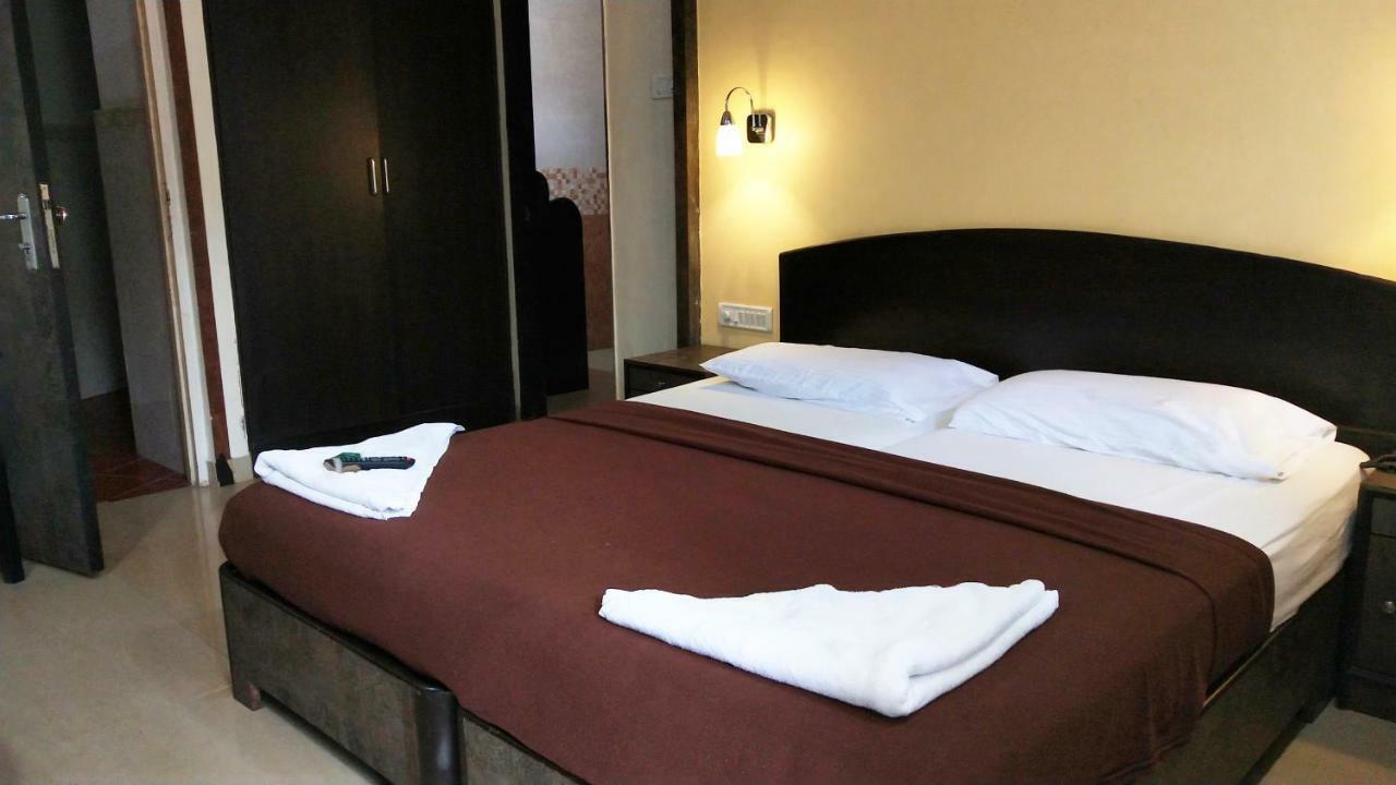 Amigo Plaza Hotell Colva Eksteriør bilde